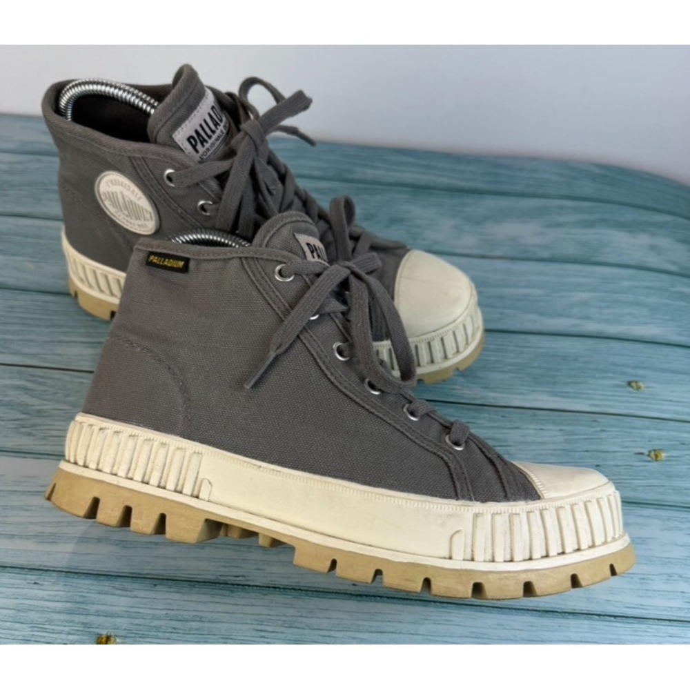 Palladium Pampa Hi Earth Canvas Boots Gray Beige Lug Sole Men's 7 Hiking Urban